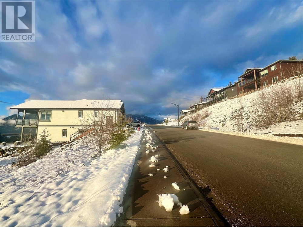 222 Bayview Drive Sicamous Photo 11